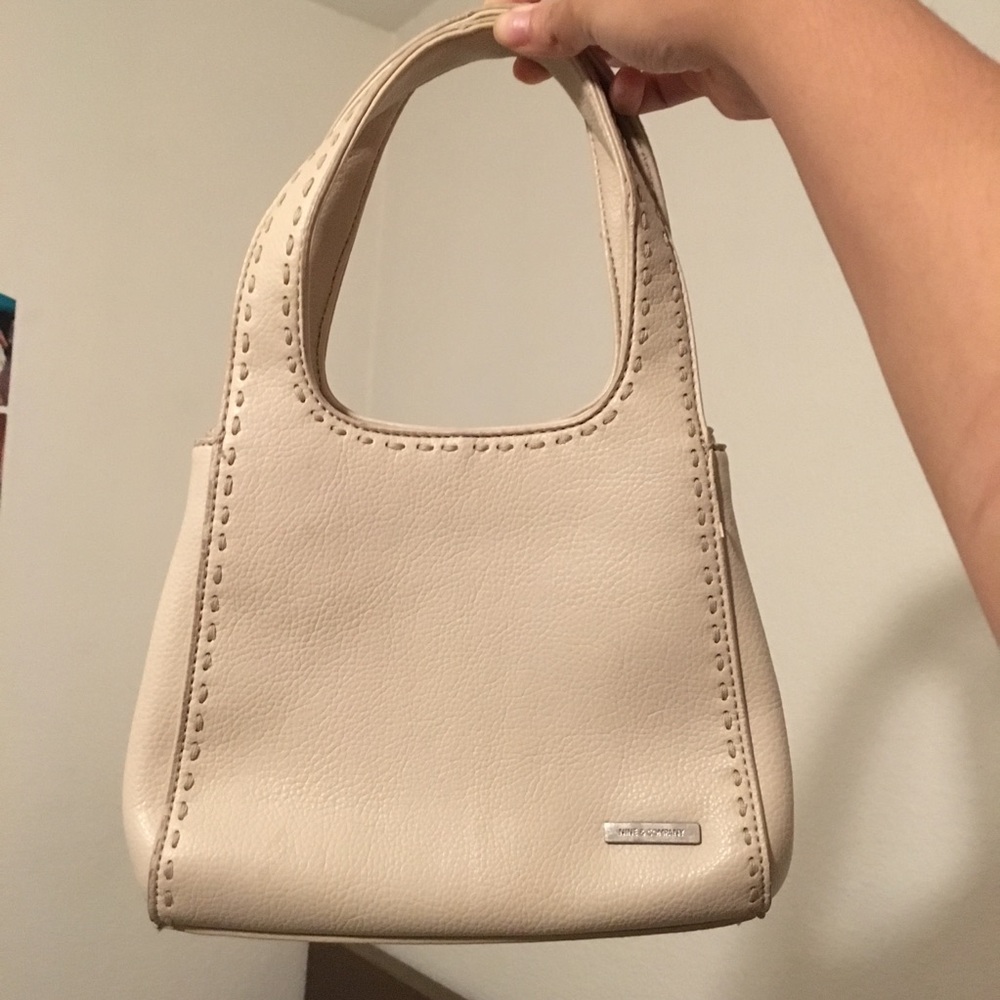 small cream Nine&Company vintage purse/handbag